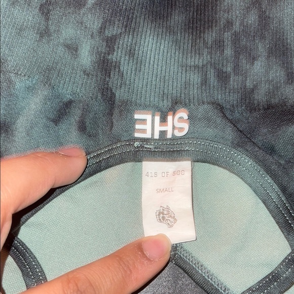 Darc Sport Green Stone Marble Shorts and Sports Bra Set - Picture 5 of 6